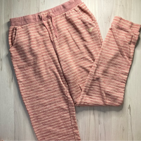 🌸3/$30🌸 Girls Roxy Striped Sweatpants - Picture 2 of 5